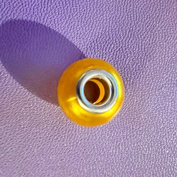 Light orange spacer Charm Bead NWT - Picture 2 of 3